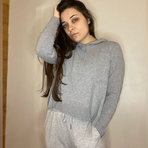 Fabletics XL gray sweatshirt
